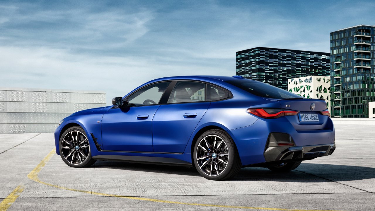 Prices and Specifications for BMW i4 M50 Gran Coupe 2023 in Saudi ...